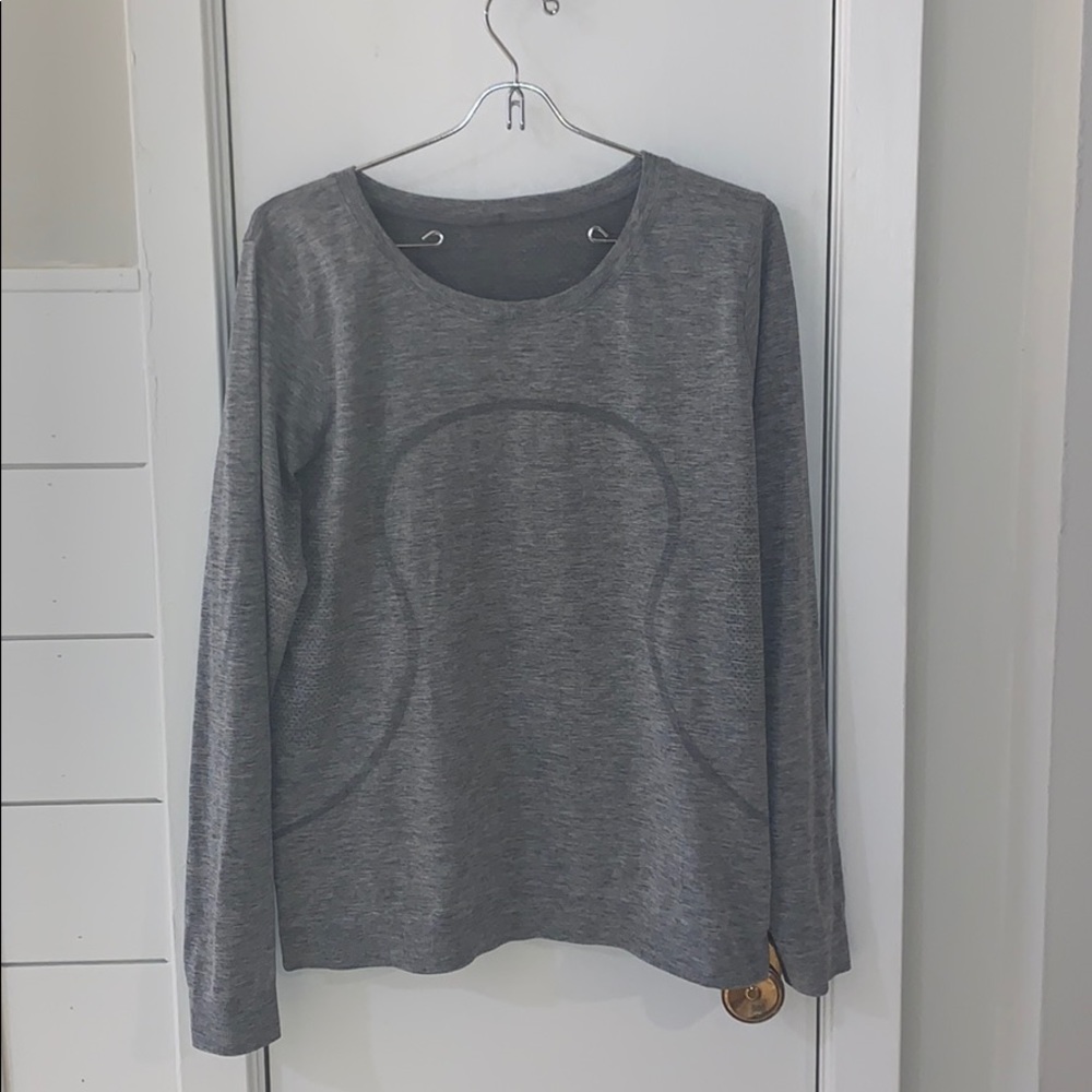 lululemon LS Swiftly Relaxed Fit, Size 8